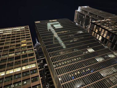 gece şehir gökdelenler