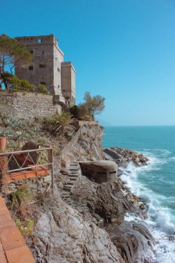Monterosso Cinque Terre İtalya Kayalık Uçurumu
