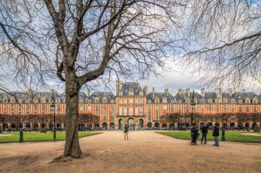 Vosgues Square (Place des Vosgues), Paris, France clipart