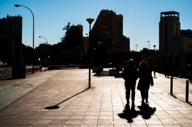 Sokaktaki yayalar, Sevilla, İspanya.