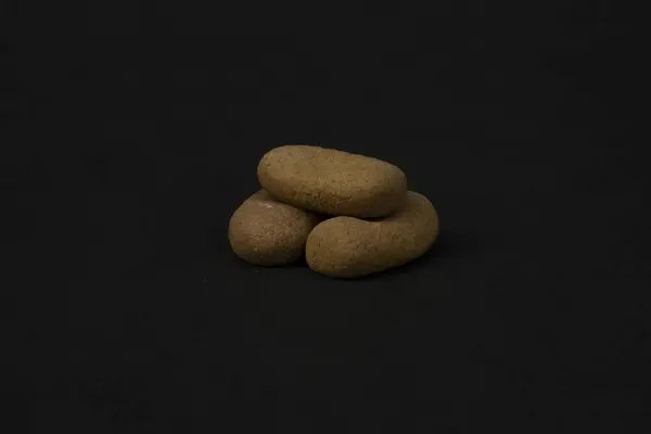 Bali Boreh Fırça Tarifi, eski Endonezya geleneksel tıbbı siyah arka planda.