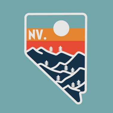 Nevada Dağı ve Günbatımlı Ağaçlar Retro Çizgileri Rozetinde
