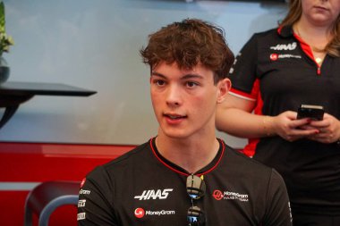 Macaristan GP F1 2024, 17 Temmuz 2024, Budapeşte, Macaristan - Haas Formula 1 pilotu Oliver Bearman