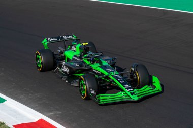 İtalyan GP F1 2024, 30 Ağustos 2024, Monza, İtalya - Sauber Formula 1 Zhou sürücüsü