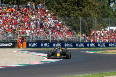 İtalyan GP F1 2024, 1 Eylül 2024, Monza, İtalya - Formula 1 Red Bull için Max Verstappen sürücüsü
