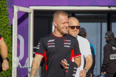 Katar GP F1 2024, 29 Kasım 2024, Losail, Katar - Haas için Formula 1 Kevin Magnussen sürücüsü