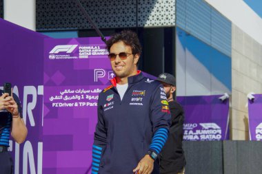 Katar GP F1 2024, 29 Kasım 2024, Losail, Katar - Formula 1 Sergio Perez Red Bull sürücüsü