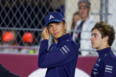 Katar GP F1 2024, 1 Aralık 2024, Losail, Katar - Williams için Formula 1 Alexander Albon sürücüsü