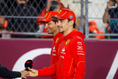 Katar GP F1 2024, 1 Aralık 2024, Losail, Katar - Ferrari için Formula 1 Charles Leclerc sürücüsü