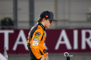 Katar GP F1 2024, 1 Aralık 2024, Losail, Katar - McLaren için Formula 1 Oscar Piastri sürücüsü