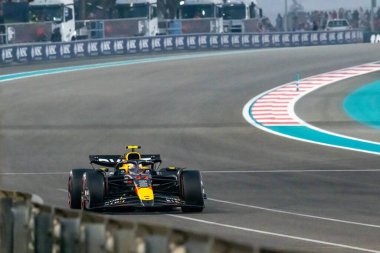 Abu Dabi GP F1 2024, 7 Aralık 2024, Yas Marina, Abu Dabi - Formula 1 Sergio Perez Red Bull sürücüsü
