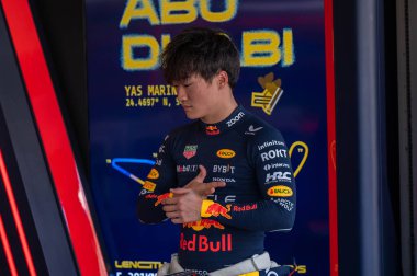 Abu Dabi GP GP GP F1 2024, 10 Aralık 2024, Yas Marina, Abu Dabi - Formula 1 YukiRBTsunoda Red Bull sürücüsü