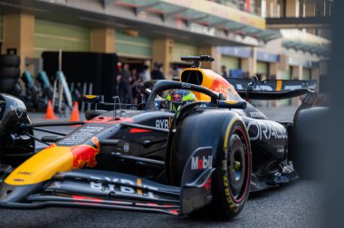 Abu Dabi GP GP GP F12024, 10 Aralık 2024, Yas Marina, Abu Dabi - Red Bull için Formula 1 Isack Hadjar sürücüsü