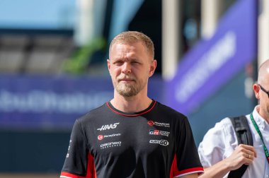 Abu Dabi GP F1 2024, 10 Aralık 2024, Yas Marina, Abu Dabi - Haas için Formula 1 Kevin Magnussen sürücüsü