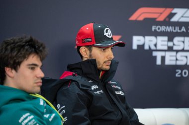 Bahreyn GP F1 2025, 27 Şubat 2025, Sakhir, Bahreyn - Haas için Formula 1 Esteban Ocon sürücüsü