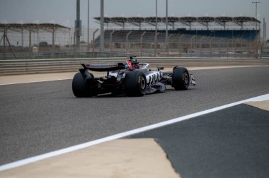 Bahreyn GP GP F1 2025, 28 Şubat 2025, Sakhir, Bahreyn - Haas için Formula 1 Esteban Ocon sürücüsü