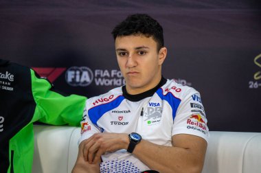 Bahreyn GP GP F1 2025, 28 Şubat 2025, Sakhir, Bahreyn - Yarış Boğaları için Formula 1 Hadjar sürücüsü