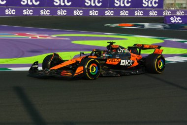 SuudiGP GP GP F1 2025, 18 Nisan 2025, Jeddah, Suudi Arabistan - McLaren Formula 1 Oscar Piastri sürücüsü