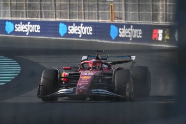 SuudiGP GP GP F1 2025 19 Nisan 2025 tarihinde Suudi Arabistan Jeddah 'da - Ferrari' nin Formula 1 Charles Leclerc sürücüsü