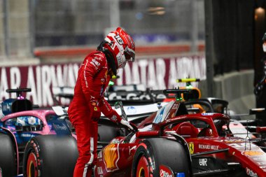 SuudiGP GP GP F1 2025 19 Nisan 2025 tarihinde Suudi Arabistan Jeddah 'da - Ferrari' nin Formula 1 Charles Leclerc sürücüsü