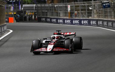 Suudi Arabistan 'ın Jeddah şehrinde 19 Nisan 2025 tarihinde SaudiGP GP F1 2025 - Haas için Formula 1 Esteban Ocon sürücüsü