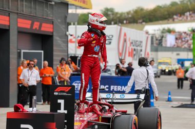 Macaristan GP GP GP F1 2025 3 Ağustos 2025 tarihinde Budapeşte, Macaristan - Ferrari Formula 1 Charles Leclerc sürücüsü