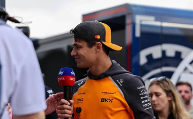 Macaristan GP GP F1 2025 3 Ağustos 2025 tarihinde Budapeşte, Macaristan - McLaren için Formula 1 Lando Norris sürücüsü
