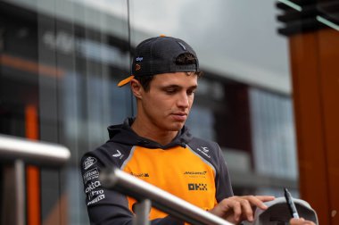 Macaristan GP GP F1 2025 3 Ağustos 2025 tarihinde Budapeşte, Macaristan - McLaren için Formula 1 Lando Norris sürücüsü