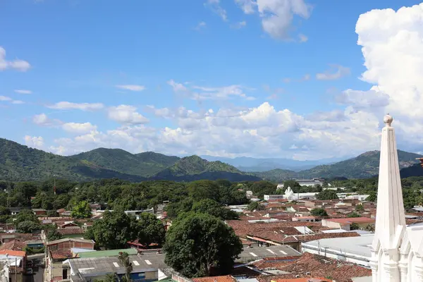 Santa Ana şehri, El Salvador manzarası