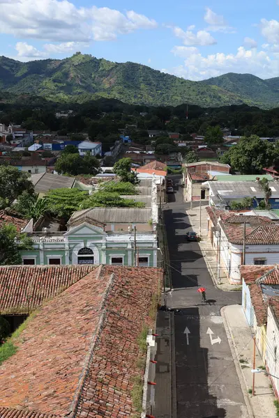 Santa Ana şehrinin havadan görünüşü, El Salvador