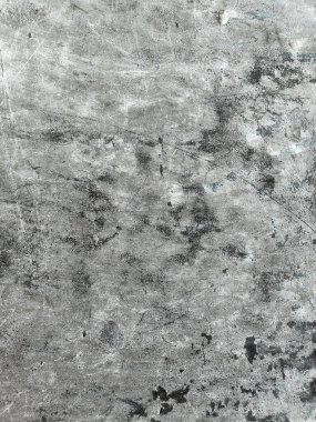 Grunge arkaplan dokusu, Kirli Sıçrama Duvarı, Soyut Sıçrama Sanatı. Arka plan için beton duvar beyaz gri rengi. Çizikler ve çatlaklarla eski grunge dokuları. Beyaz boyanmış beton duvarlar. Binanın duvarından soyut boya dökülüyor.