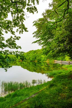 Lac du Lampy Fransa 'nın güneyindeki Occitanie bölgesinde Aude bölgesinde bulunan yapay göl. Bu göl, ormanlarla çevrili muhteşem bir doğal ortamda, Midi Kanalı 'na su sağlar..