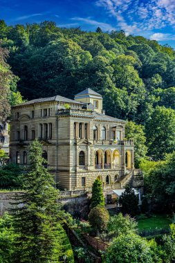 Heltenberg Kalesi 'nde bir köşk. Almanya.