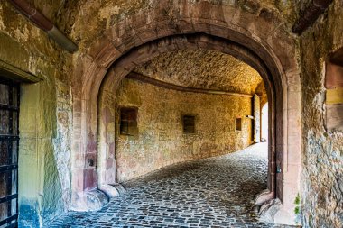 Marienberg Kalesi 'nde yürüyüş turu. Wurzburg 'da. Marienberg Kalesi 'nde Alman turu. Wurzburg 'da. Almanya