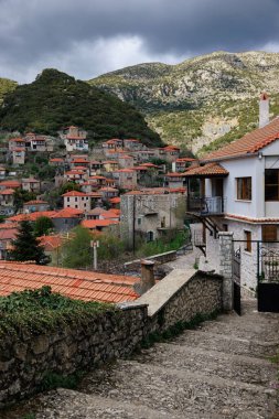 Stemnitsa köyü Arcadia. Arkadia, Moreloponnese, Yunanistan 'daki Stemnitsa dağlık köyü