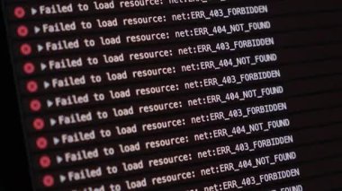 Kırmızı ağ hatalarıyla dolu geliştirici konsolu 403 yasak ve 404 kaynak yükü hatası sırasında ileti bulunamadı