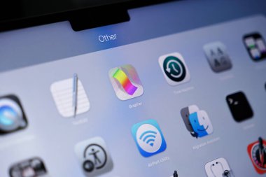 Poznan, Polonya - 15 Mayıs 2025: Bir Apple MacOS arayüzündeki grafiksel uygulama simgesi, 2D ve 3D grafik yetenekleri ve analiz için gelişmiş bilimsel veri sunumu