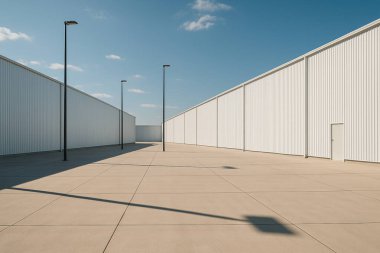 Metal kapılı boş depo