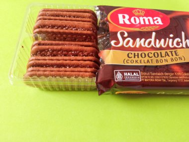 Surabaya, 7 Eylül 2024 Roma sandviçli bisküvi.