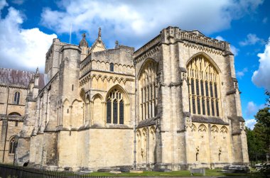 Winchester, Hampshire, İngiltere 'deki 1000 yıllık ve tarihi Norman döneminden kalma Winchester Katedrali' nin doğu ucu..