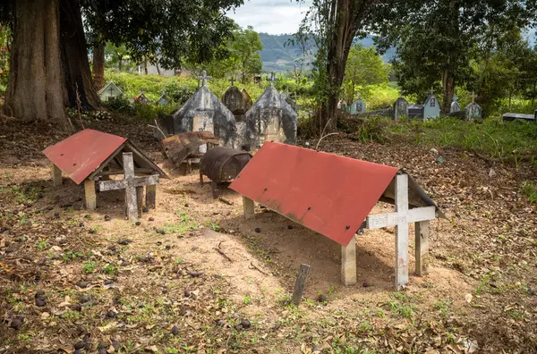 stock image Catholic cemetary opposite Kon Xom Luh Catholic Church, Kon Ray, Kontum, Vietnam