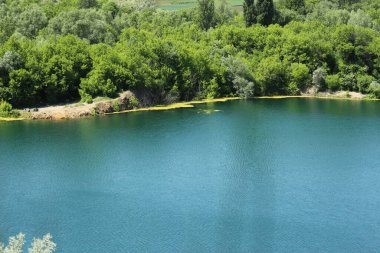 Göl ve orman, doğa ve seyahat geçmişi