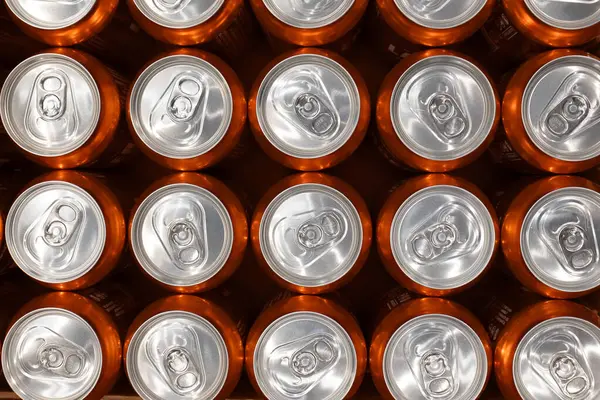 Parlak Turuncu Soda Kutuları