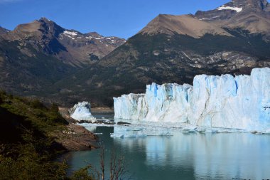 Perito Moreno Buzulu, Santa Cruz eyaletinin güneybatısında, Los Glaciares Ulusal Parkı 'nda bulunan bir buzuldur.