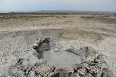 Absheron Yarımadasında Azerbaycan Qobustan Çamur Volkanları