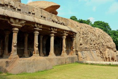 Hindistan 'ın güneyindeki Tamil Nadu eyaletinin Hint kenti. Mamallapuram, günümüzde UNESCO Dünya Mirası Listesi 'nde yer alan bir arkeoloji parkı..