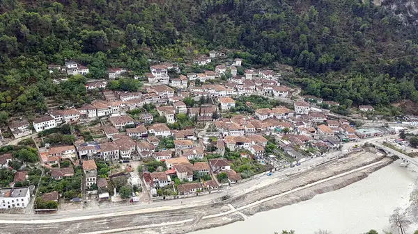 stock image Albania,Berat.City on the Osum River in central Albania. It is famous for the white Ottoman houses and for the castle of Berat, a huge complex on the hill where some citizens now reside,