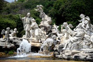 İtalya, CASERTA, Caserta Kraliyet Sarayı, 18. yüzyılda Avrupa 'nın en büyük sarayı olan Napoli kralları olarak Bourbon-Two Sicilya Sarayı tarafından inşa edildi.