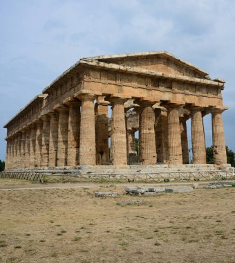 ITALY,PAESTUM, an ancient city of Magna Graecia called by the Greeks Poseidonia in honor of Poseidon, but very devoted to Athena and Hera. Under the Romans it takes the name of Paestum clipart