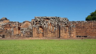 PARAGUAY, Paran 'ın Kutsal Üçlemesi, eski Cizvit görevi